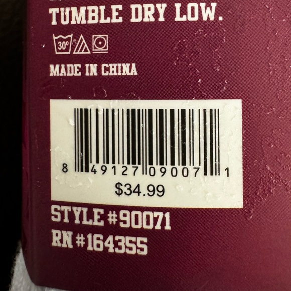 Zone in Woman’s socks sizes 9-11 - Picture 3 of 3